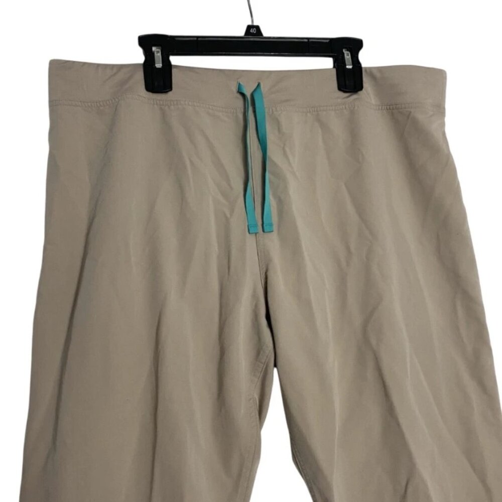 Figs Women's Livingston Basic Scrub Pants Tan Brown Khaki Nursing Size XXL 2XL - Picture 3 of 6